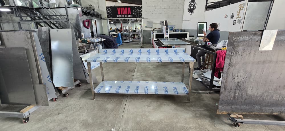 Estantería de acero inoxidable fija y móvil para almacenaje industrial